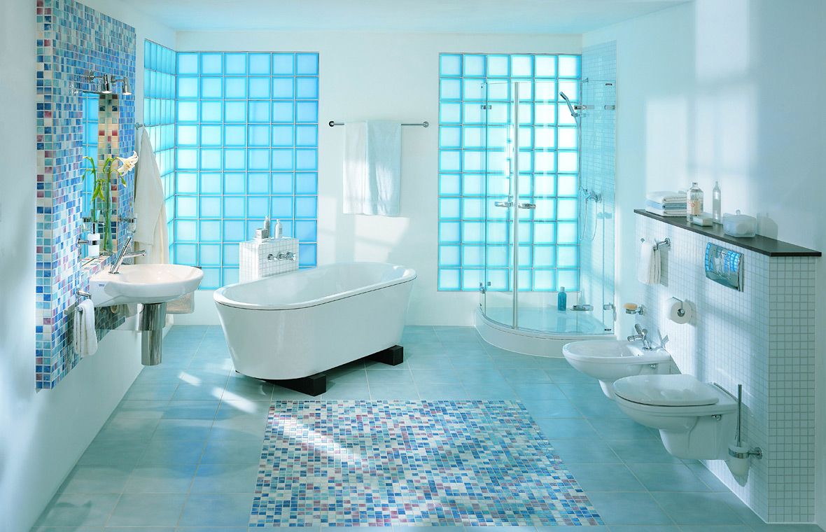 łazienka z wykorzystaniem luksferów