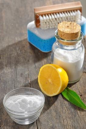 Cytryna, soda oszyczona i ocet - sprzatanie w kuchni